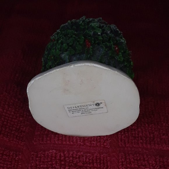 Department 56 Snow Village Accessory Bush or Shrub - Picture 8 of 9